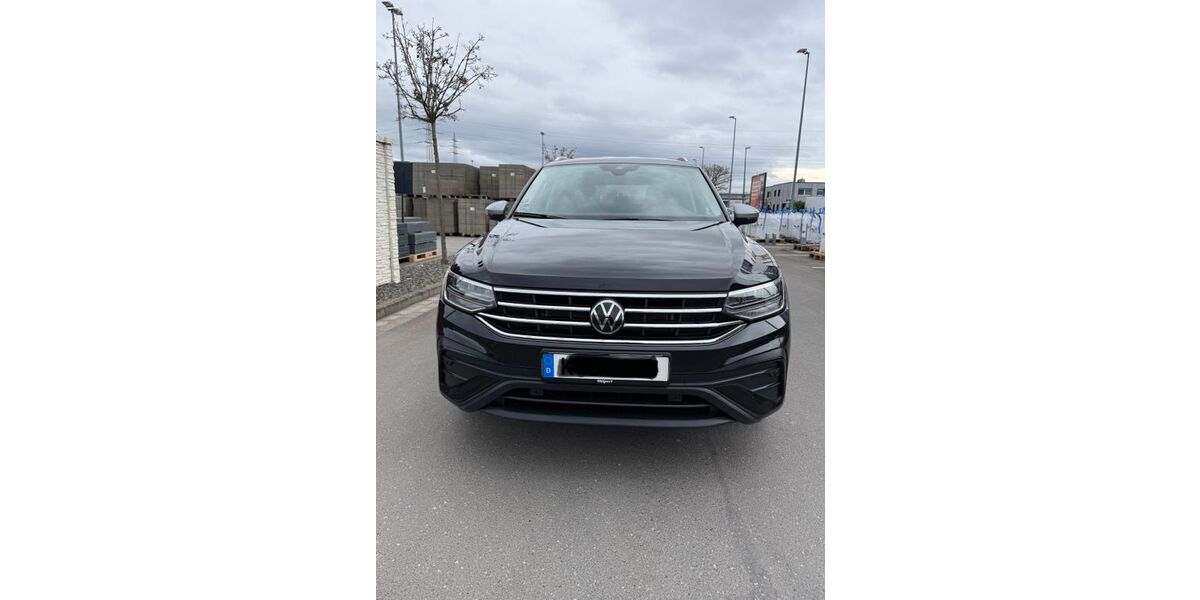 VW Tiguan Allspace 45.000 km 31.900 &euro; Köln 50829