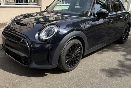 Mini Cooper S 56.401 km 26.000 &euro; Düsseldorf 40597