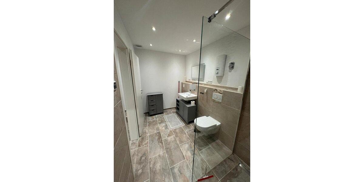 Etagenwohnung Burscheid - 2 Zimmer, 60 m&sup2;, 900&euro; | Angebot:26698742