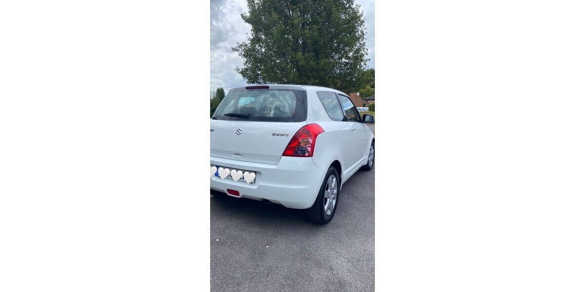 Suzuki Swift 135.000 km 3.900 &euro; Pulheim 50259