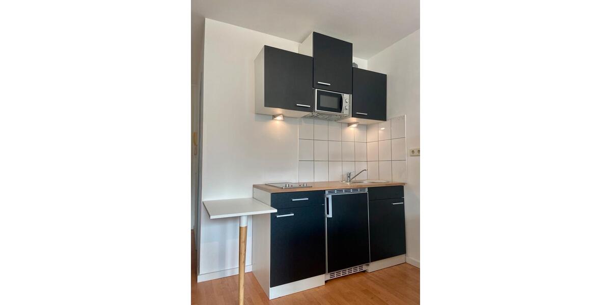 Etagenwohnung Köln Lindenthal - 1 Zimmer, 23 m&sup2;, 800&euro; | Angebot:26698750