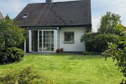 Haus Meerbusch - 6 Zimmer, 140 m&sup2;, 1.900&euro; | Angebot:25908228