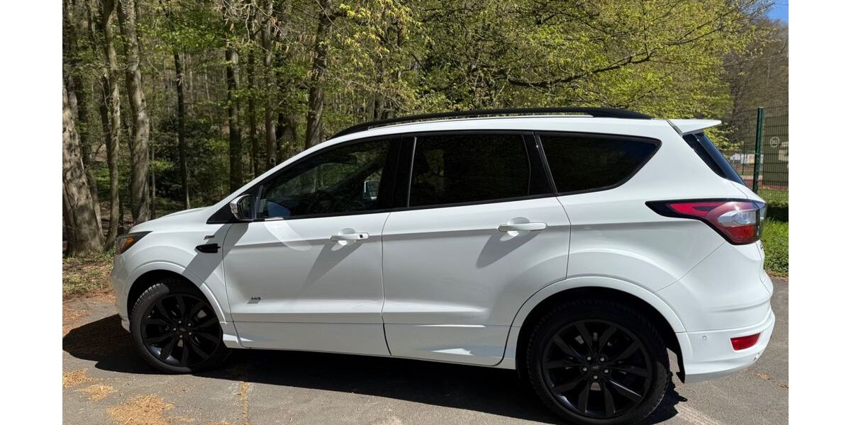 Ford Kuga 146.500 km 13.300 &euro; Bergisch Gladbach 51429