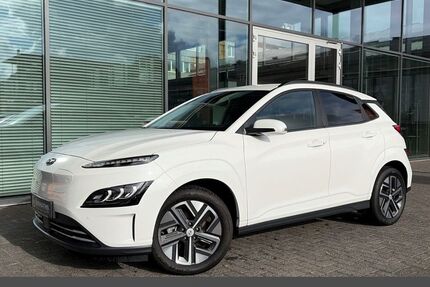 Hyundai KONA Elektro 28.417 km 24.590 &euro; Bergisch Gladbach 51429