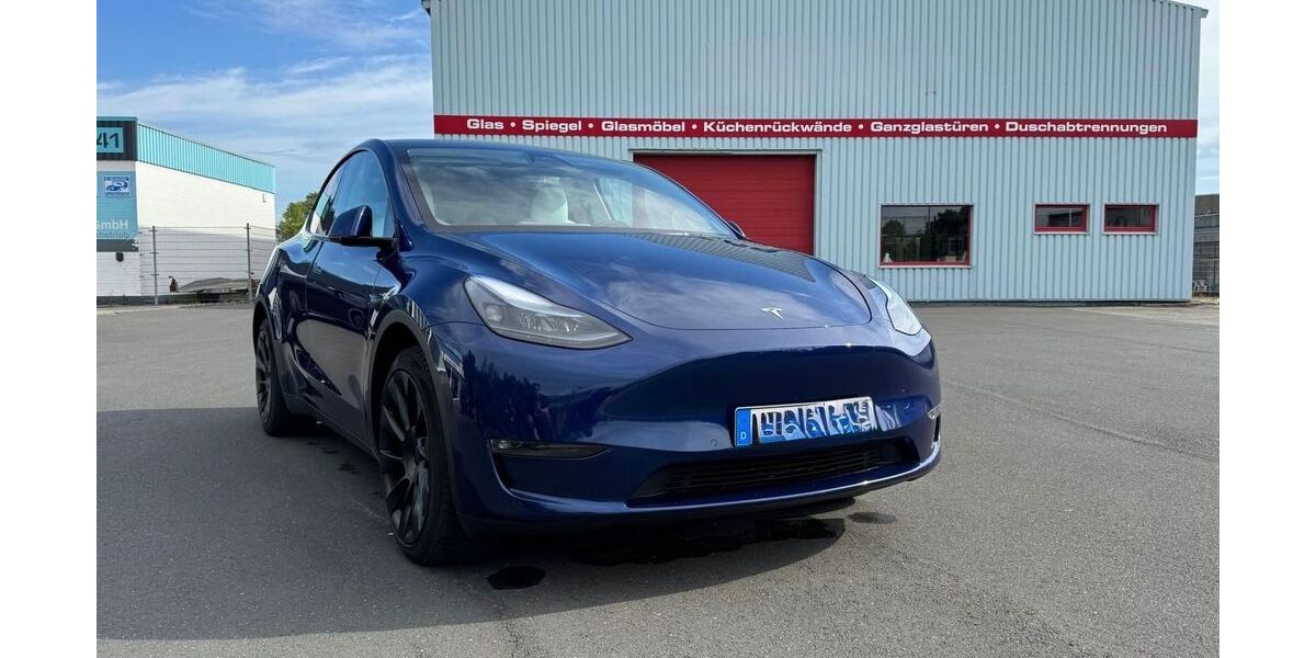Tesla Model Y 51.888 km 33.499 &euro; Grevenbroich 41516