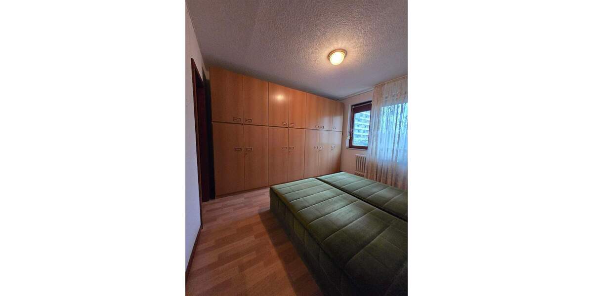 Etagenwohnung Leverkusen Steinbüchel - 3 Zimmer, 79 m&sup2;, 197.000&euro; | Angebot:25692845