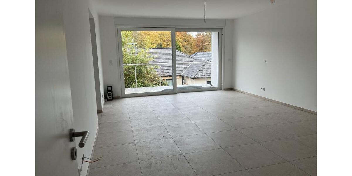 Erdgeschoßwohnung Bergisch Gladbach Paffrath - 2 Zimmer, 100 m&sup2;, 1.890&euro; | Angebot:25838699