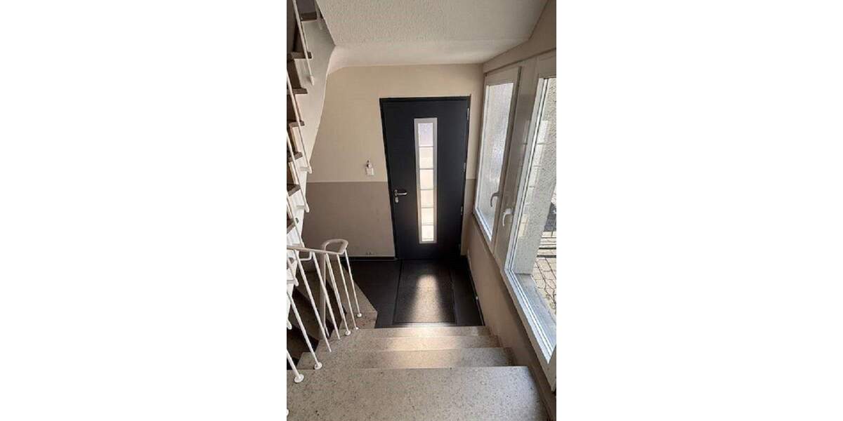 Etagenwohnung Leverkusen Wiesdorf - 5 Zimmer, 180 m&sup2;, 530.000&euro; | Angebot:25686189