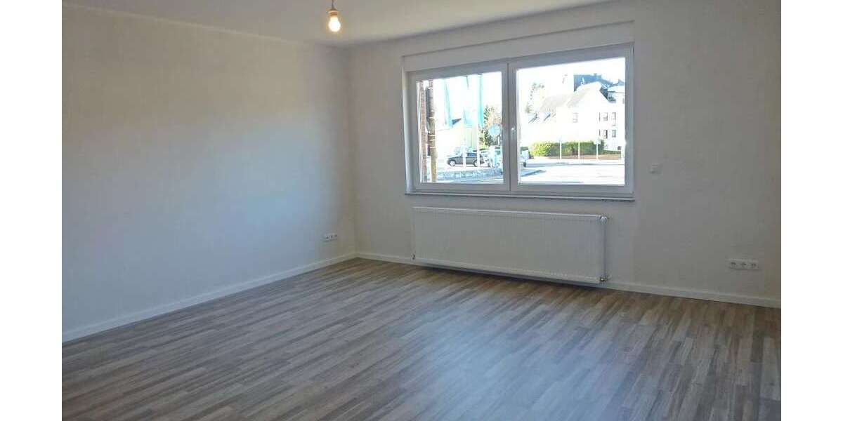 Etagenwohnung Köln Nippes - 3 Zimmer, 75 m&sup2;, 900&euro; | Angebot:27341506