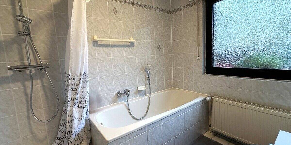 Einfamilienhaus Köln / Ensen Ensen - 4 Zimmer, 107 m&sup2;, 549.000&euro; | Angebot:25801428