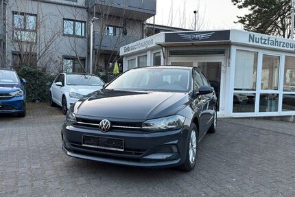 VW Polo 101.606 km 14.490 &euro; Köln 51067