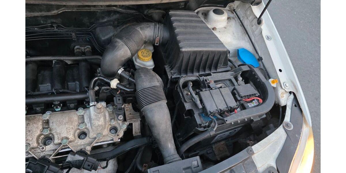 VW Fox 132.029 km 1.850 &euro; Solingen 42697