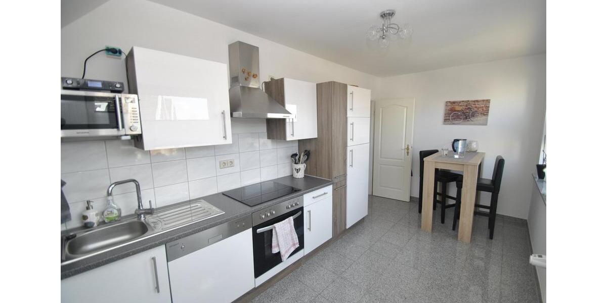 Dachgeschoßwohnung Köln Porz - 2 Zimmer, 63 m&sup2;, 239.000&euro; | Angebot:25987835