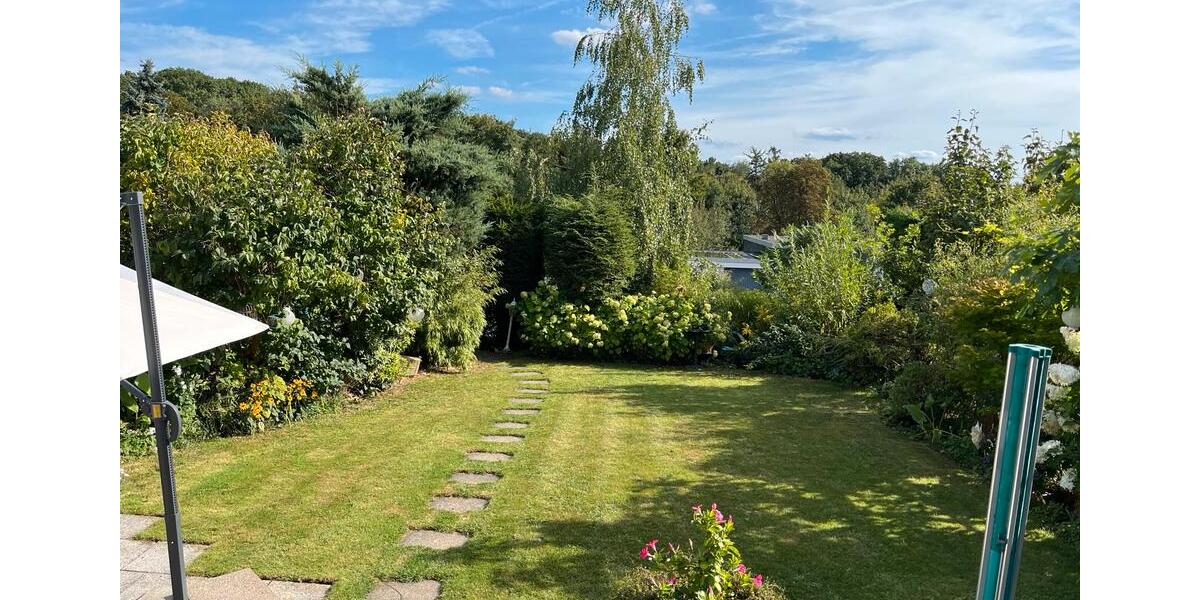 Einfamilienhaus Solingen Central - 4 Zimmer, 120 m&sup2;, 500.000&euro; | Angebot:25224889