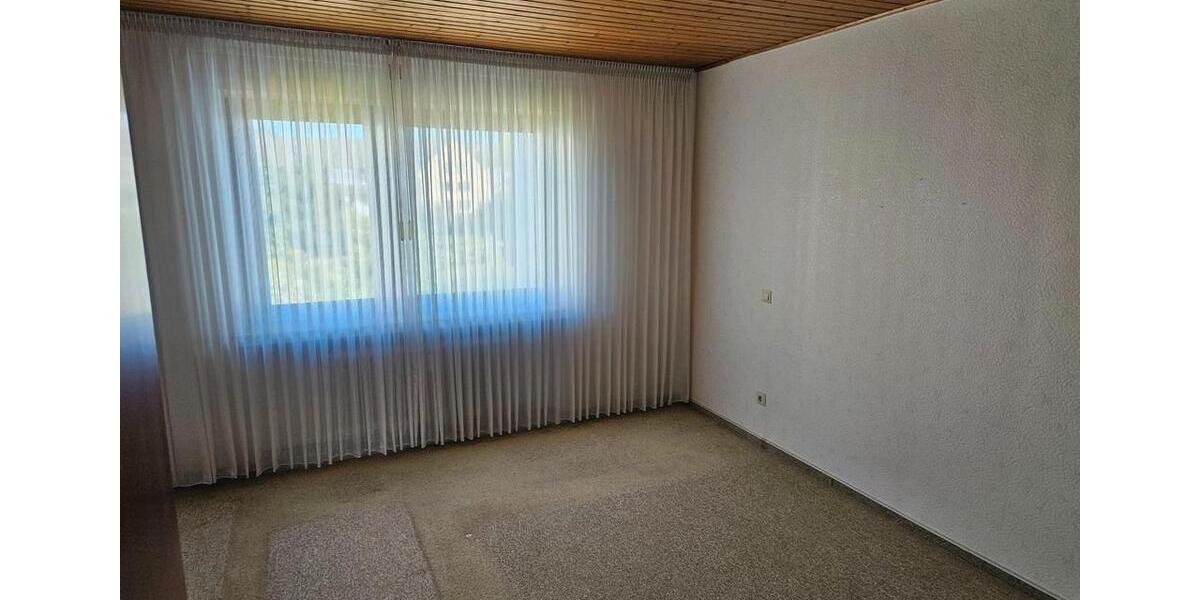 Etagenwohnung Bergisch Gladbach Paffrath - 2 Zimmer, 77 m&sup2;, 750&euro; | Angebot:26428231