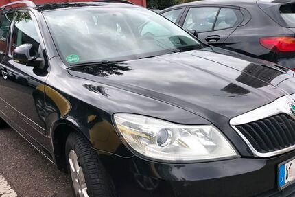 Skoda Octavia 312.000 km 3.699 &euro; Köln 50735