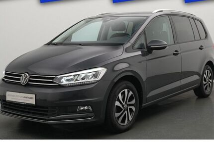VW Touran 129.121 km 19.180 &euro; Leverkusen 51379