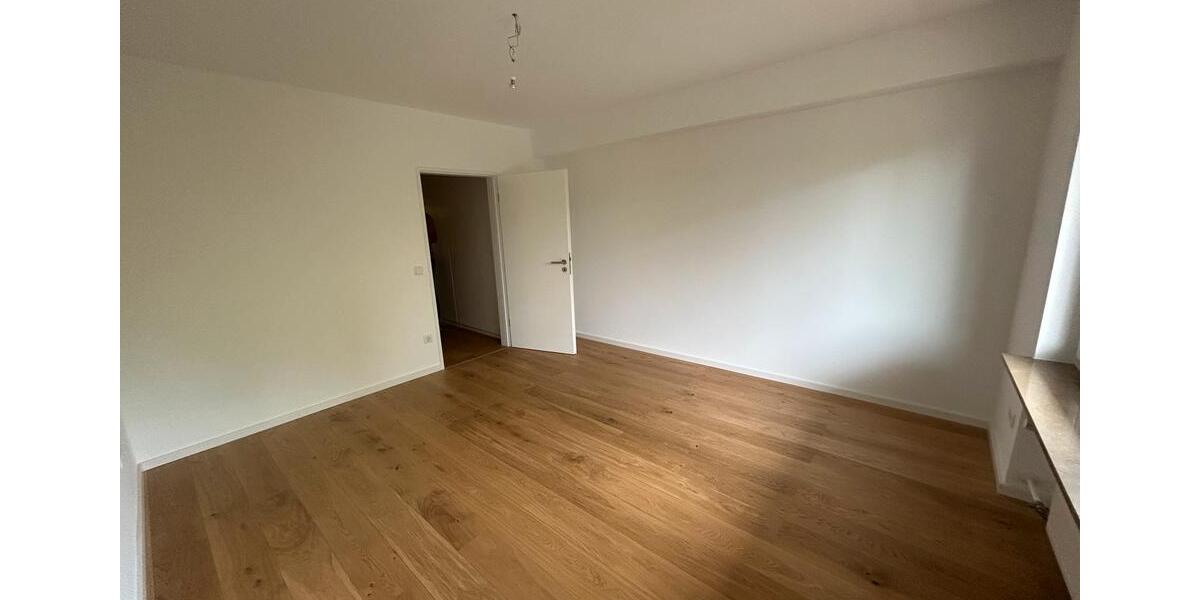 Etagenwohnung Hilden - 4 Zimmer, 100 m&sup2;, 1.550&euro; | Angebot:26701734