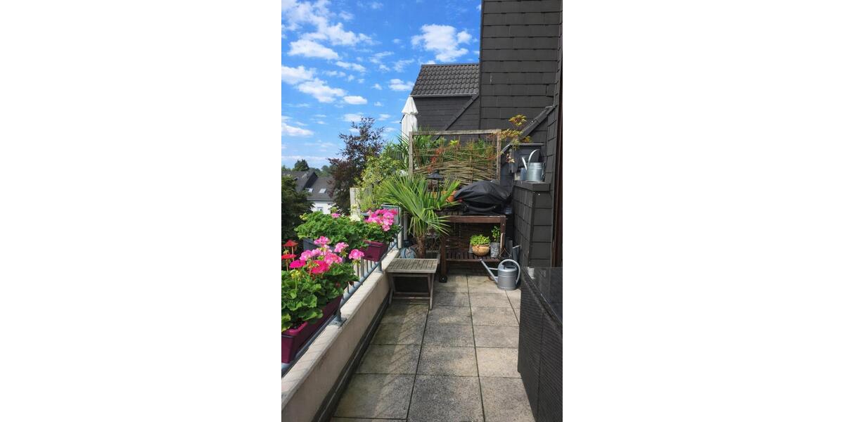 Maisonettenwohnung Bergisch Gladbach Alt-Frankenforst - 3 Zimmer, 90 m&sup2;, 1.550&euro; | Angebot:25972390