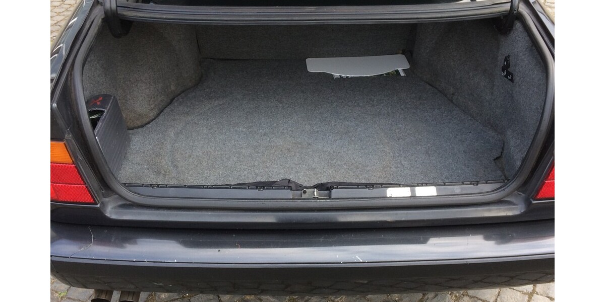 BMW 535i 332.000 km 15.500 &euro; Köln 50667