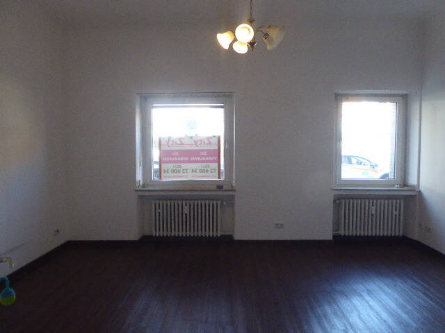 Gewerbeobjekt Düsseldorf Rath - 8 Zimmer, 156 m&sup2;, 350.000&euro; | Angebot:25665195