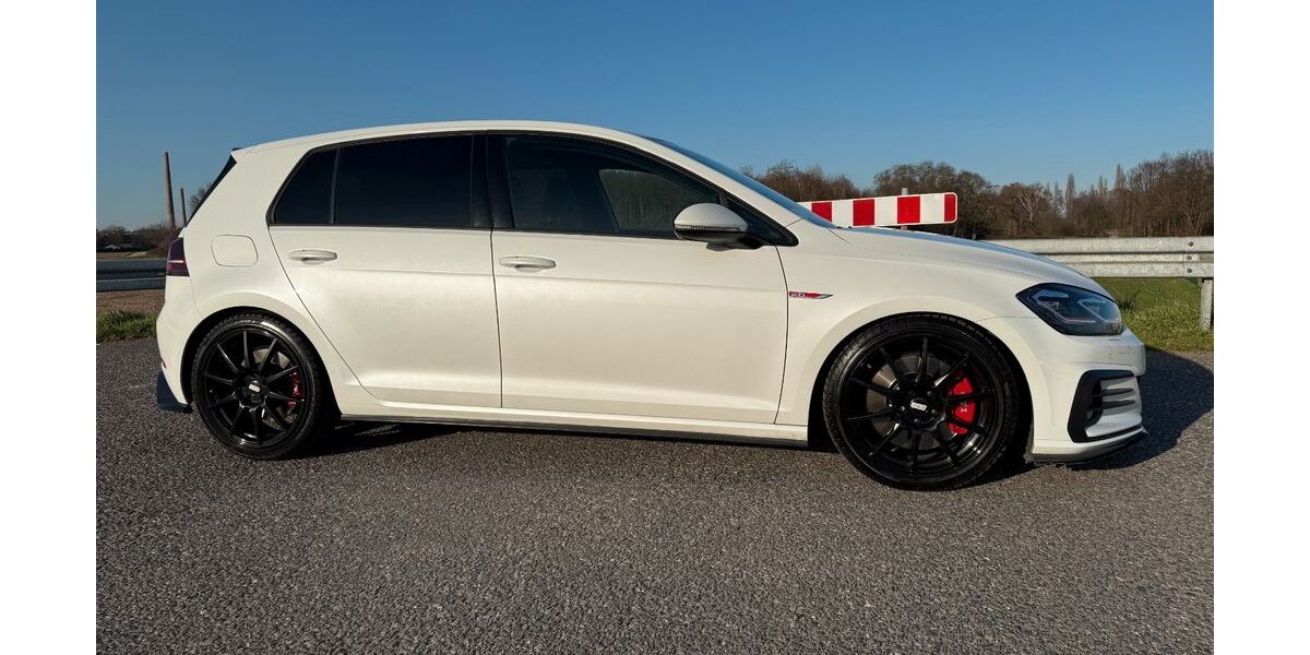 VW Golf 85.500 km 25.799 &euro; Dormagen 41542