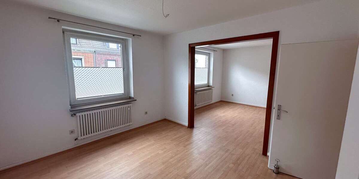 Einfamilienhaus Düsseldorf Stadtbezirk 5 - 9 Zimmer, 185 m&sup2;, 588.000&euro; | Angebot:27118127