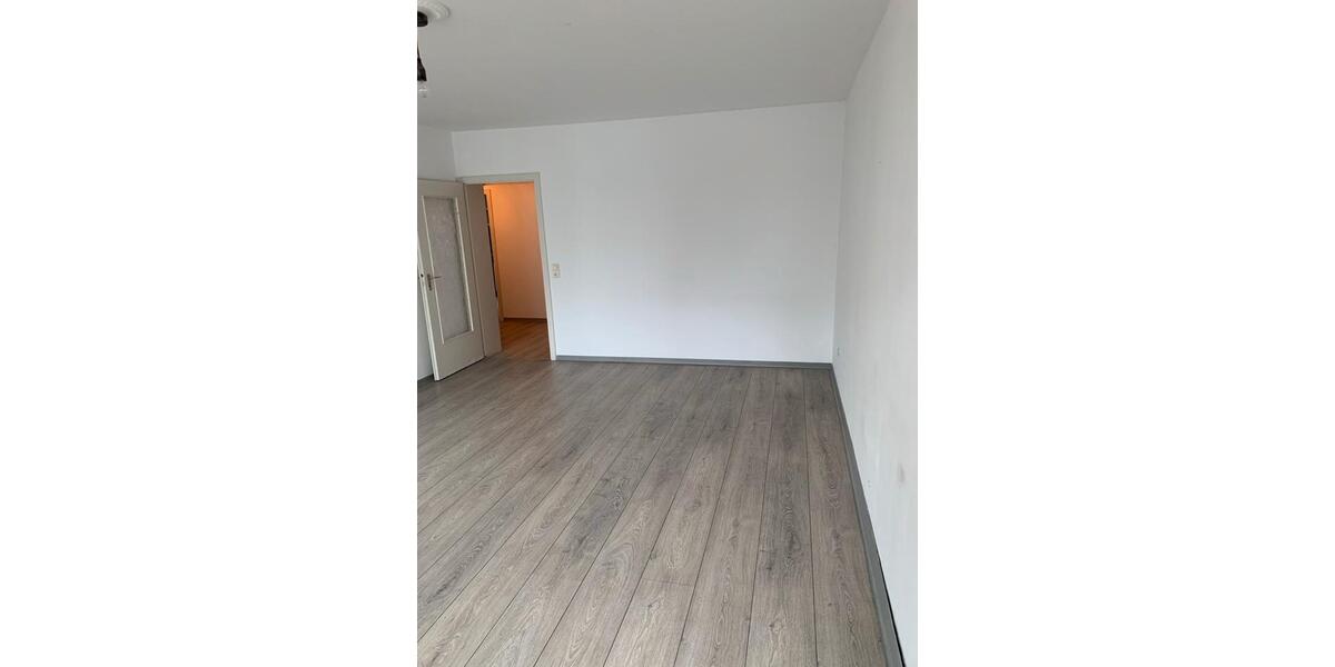 Etagenwohnung Köln Chorweiler - 2 Zimmer, 36 m&sup2;, 1.163&euro; | Angebot:24886217