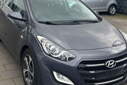 Hyundai i30 223.000 km 4.200 &euro; Bergheim (bei Köln) 50129