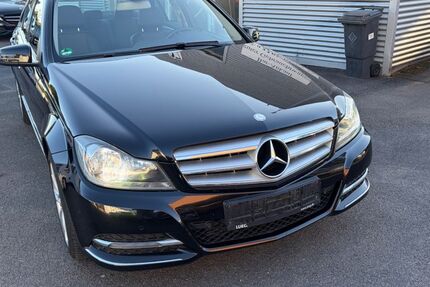 Mercedes-Benz C 180 213.889 km 7.699 &euro; Bergisch-Gladbach 51469