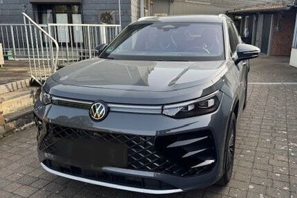 VW Tayron 11.300 km 50.949 &euro; Korschenbroich 41352