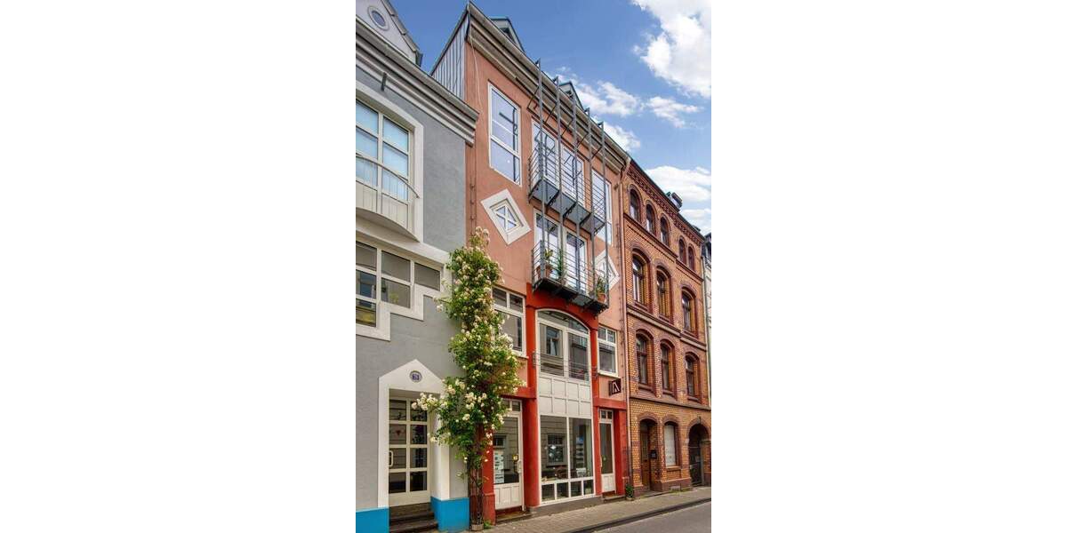 Etagenwohnung Köln-Deutz Deutz - 4 Zimmer, 171 m&sup2;, 745.000&euro; | Angebot:25663469