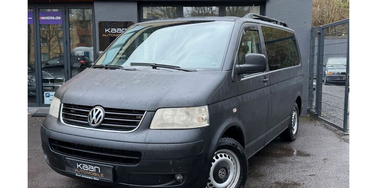 VW T5 Transporter 311.000 km 6.500 &euro; Köln 51107
