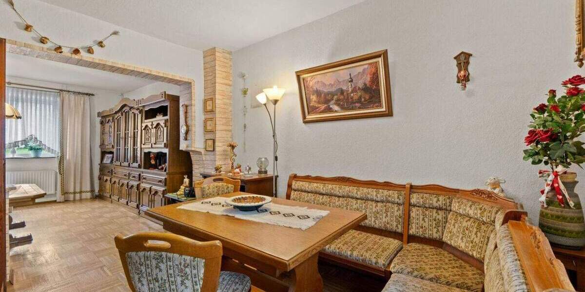 Doppelhaushälfte Bedburg Kirchherten - 3 Zimmer, 93 m&sup2;, 165.000&euro; | Angebot:25911389