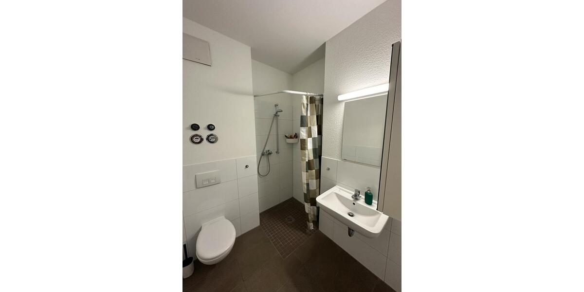 Etagenwohnung Düsseldorf Pempelfort - 1 Zimmer, 53 m&sup2;, 1.063&euro; | Angebot:26690694