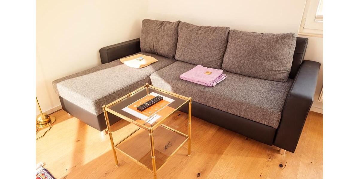 Etagenwohnung Düsseldorf Düsseltal - 2 Zimmer, 70 m&sup2;, 1.499&euro; | Angebot:26679382