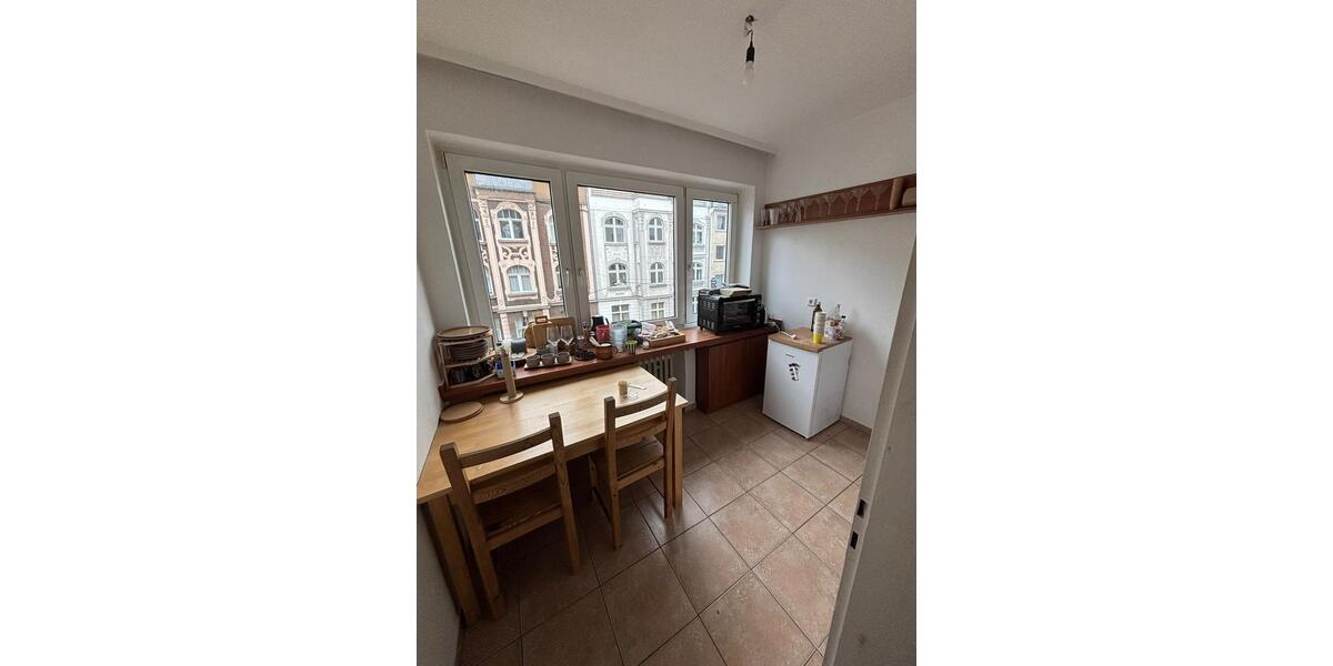 Etagenwohnung Düsseldorf Stadtbezirk 3 - 1.5 Zimmer, 37 m&sup2;, 760&euro; | Angebot:25718255