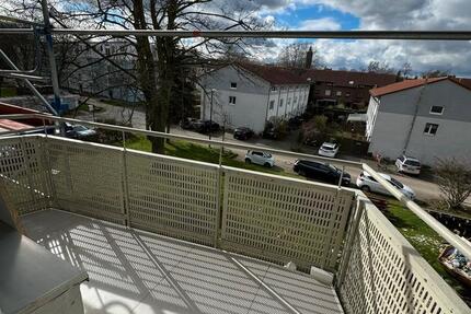 Wohnung Köln Nippes - 3 Zimmer, 60 m&sup2;, 950&euro; | Angebot:25030621