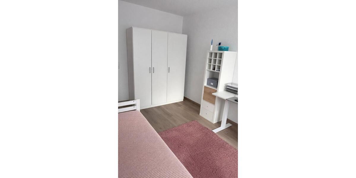 Dachgeschoßwohnung Neuss Allerheiligen - 3 Zimmer, 79 m&sup2;, 285.000&euro; | Angebot:26691729