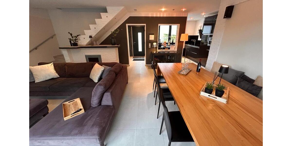 Reihenhaus Meerbusch Kierst - 3.5 Zimmer, 103 m&sup2;, 698.000&euro; | Angebot:26698044
