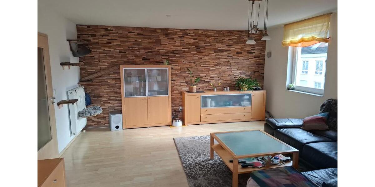 Etagenwohnung Bergisch Gladbach Gronau - 4 Zimmer, 96 m&sup2;, 340.000&euro; | Angebot:26636303