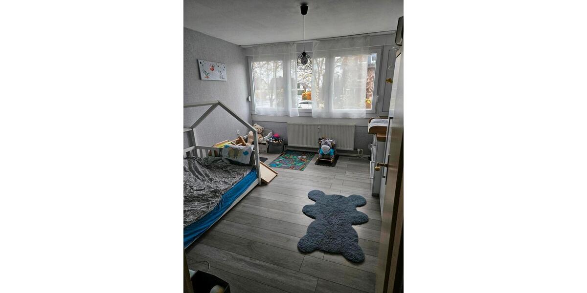 Hochparterre Dormagen - 4 Zimmer, 107 m&sup2;, 300.000&euro; | Angebot:26710916