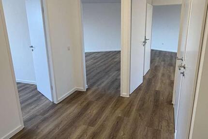 Wohnung Köln Porz - 3 Zimmer, 96 m&sup2;, 1.400&euro; | Angebot:25718785