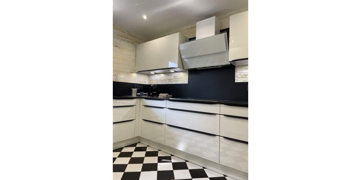 Mehrfamilienhaus, Wohnhaus Bergisch Gladbach Hebborn - 1 Zimmer, 240 m&sup2;, 1.049.000&euro; | Angebot:25879285