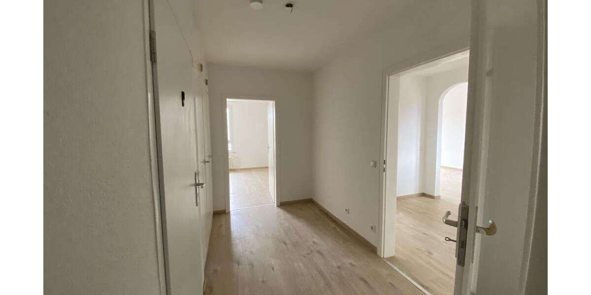 Etagenwohnung Monheim - 3.5 Zimmer, 74 m&sup2;, 889&euro; | Angebot:25157778