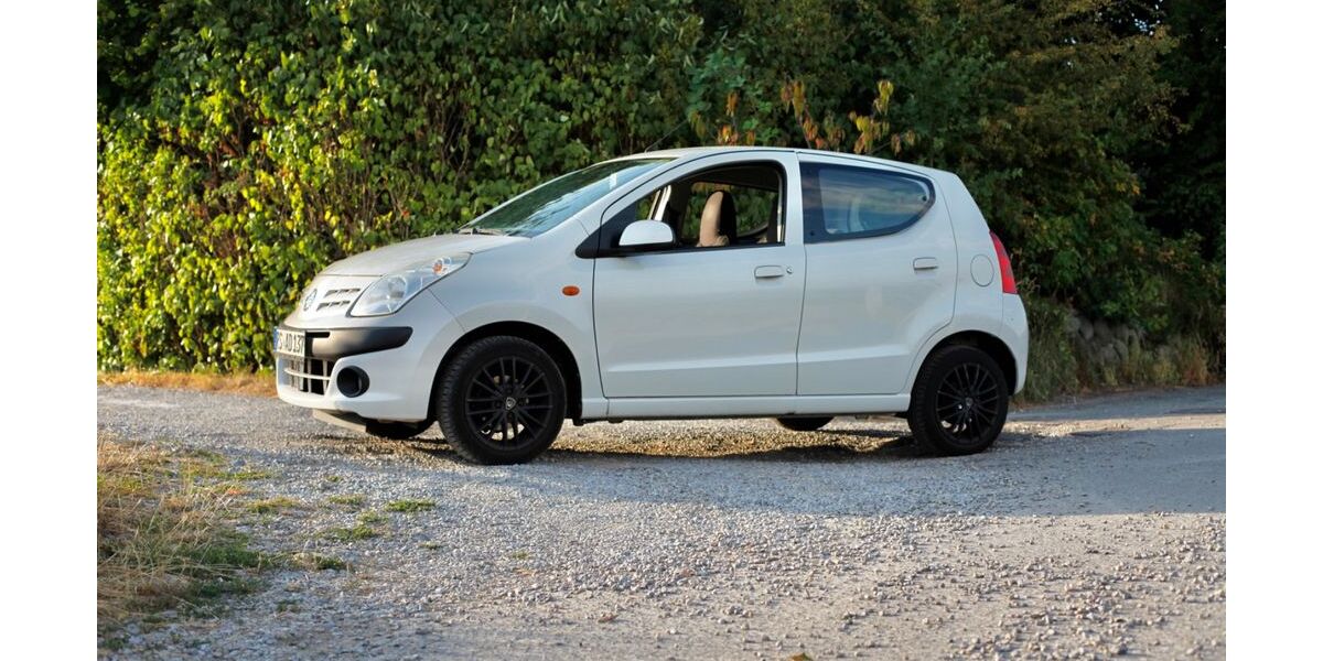 Nissan Pixo 196.500 km 2.400 &euro; Remscheid 42857