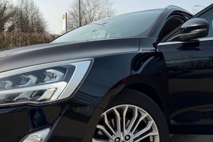 Ford Focus 130.000 km 11.999 &euro; Bergisch Gladbach 51469