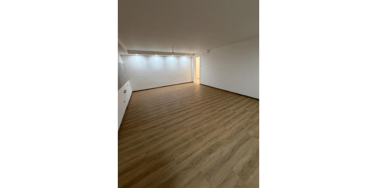 Etagenwohnung Bergheim Ahe - 3 Zimmer, 85 m&sup2;, 1.100&euro; | Angebot:25145450