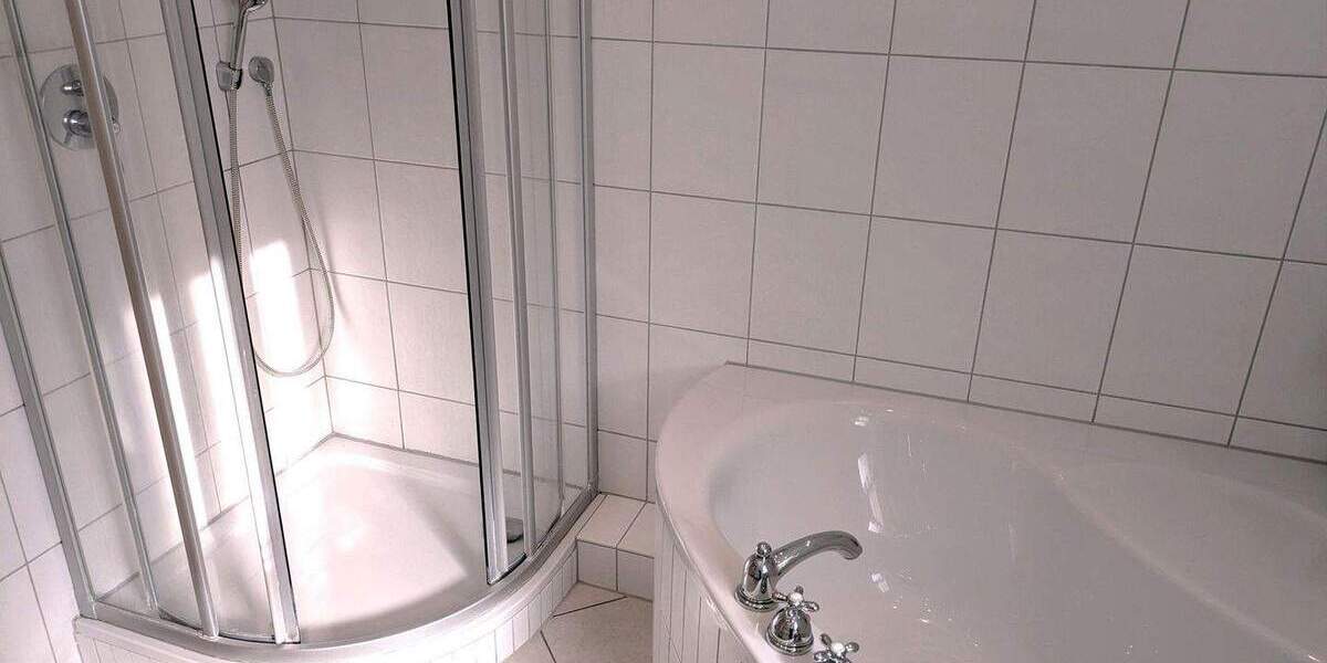 Einfamilienhaus Langenfeld (Rheinland) Reusrath - 6 Zimmer, 157 m&sup2;, 739.000&euro; | Angebot:25741972