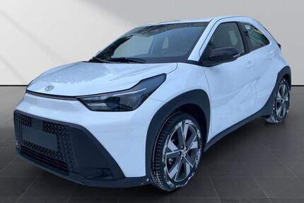 Toyota Aygo (X) 2.500 km 21.489 &euro; Solingen 42719